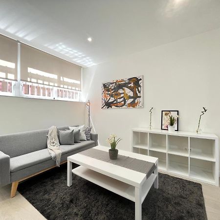 Acogedor Infanta Mercedes Apartment มาดริด ภายนอก รูปภาพ