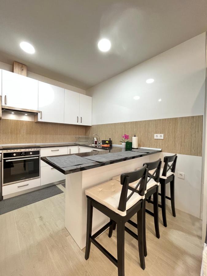 Acogedor Infanta Mercedes Apartment มาดริด ภายนอก รูปภาพ