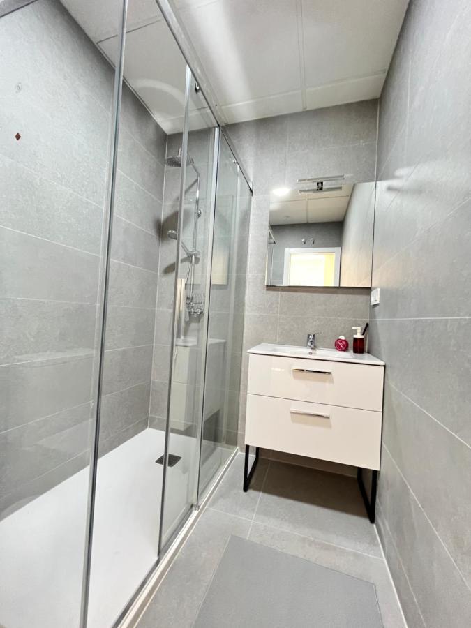 Acogedor Infanta Mercedes Apartment มาดริด ภายนอก รูปภาพ
