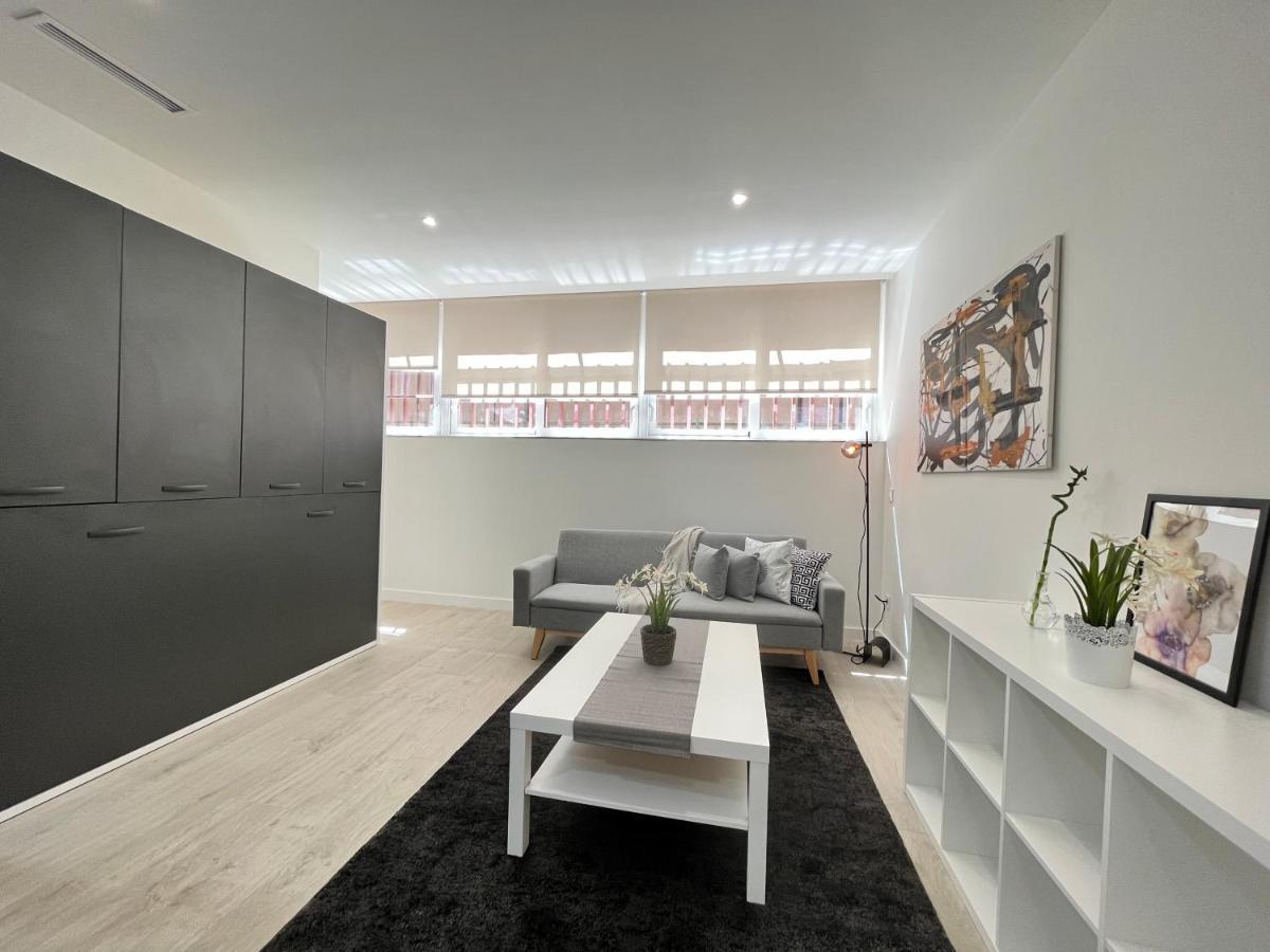 Acogedor Infanta Mercedes Apartment มาดริด ภายนอก รูปภาพ