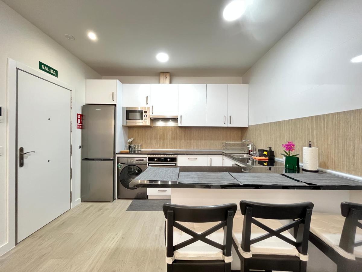 Acogedor Infanta Mercedes Apartment มาดริด ภายนอก รูปภาพ